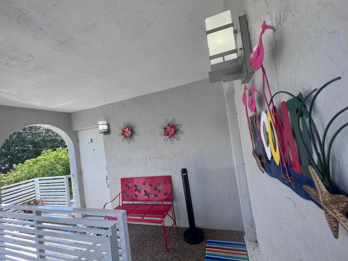Stylish 2 Bedrooms Apartment By Miami International Airport Екстериор снимка